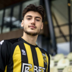 Adrian Mazilu se intorce in SuperLiga Acord Dinamo Brighton