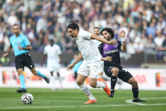 Esec pentru Razvan Lucescu victoria lui Edi Iordanescu