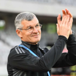 Ioan Ovidiu Sabau fericit dupa victoria cu Farul
