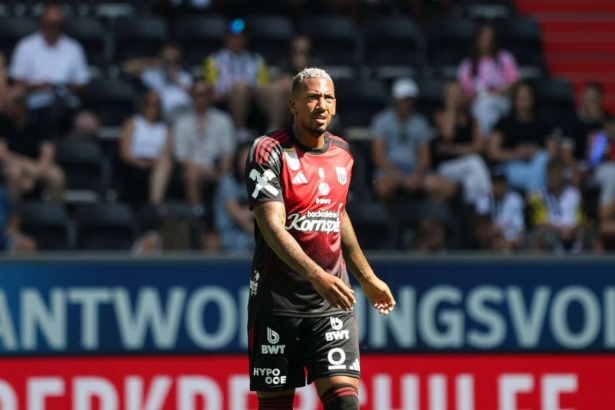 Jerome Boateng a reziliat contractul cu LASK