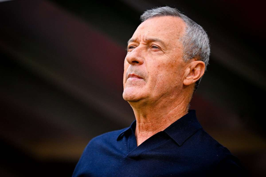 Mircea Rednic a fost concediat de Standard Liege dupa cinci etape