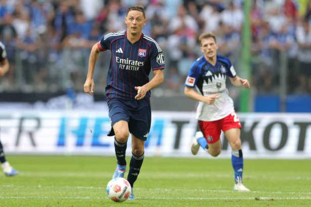 Nemanja Matic a ramas liber de contract dupa Lyon