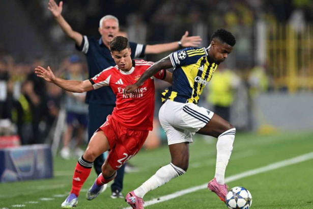 Play off Liga Campionilor O echipa aproape calificata Surpriza in Scoia Pas gresit pentru echipa lui Mourinho