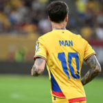 Primele imagini cu Dennis Man in tricoul PSV