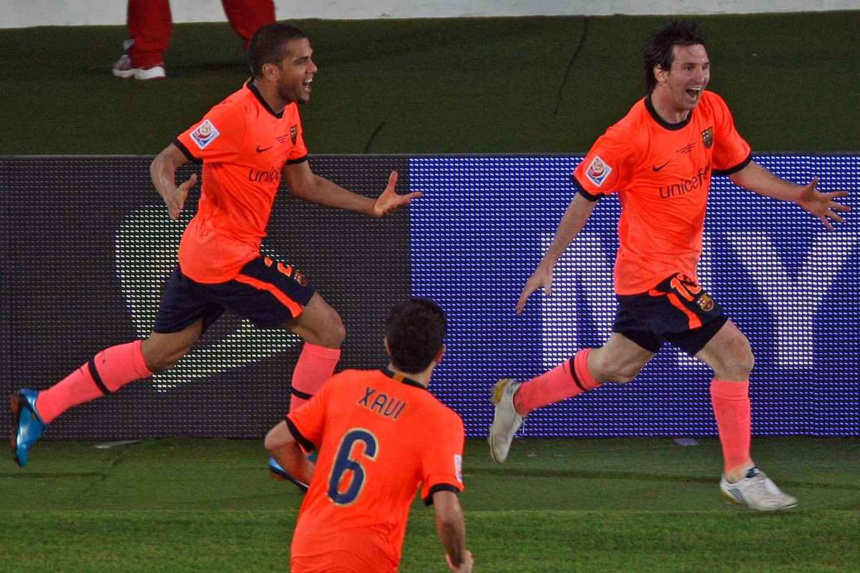 Revine tricoul portocaliu istoric al Barcelonei