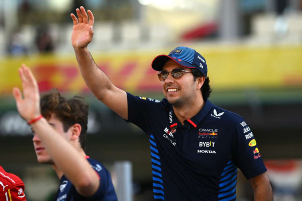 Sergio Perez va concura din nou sezonul viitor
