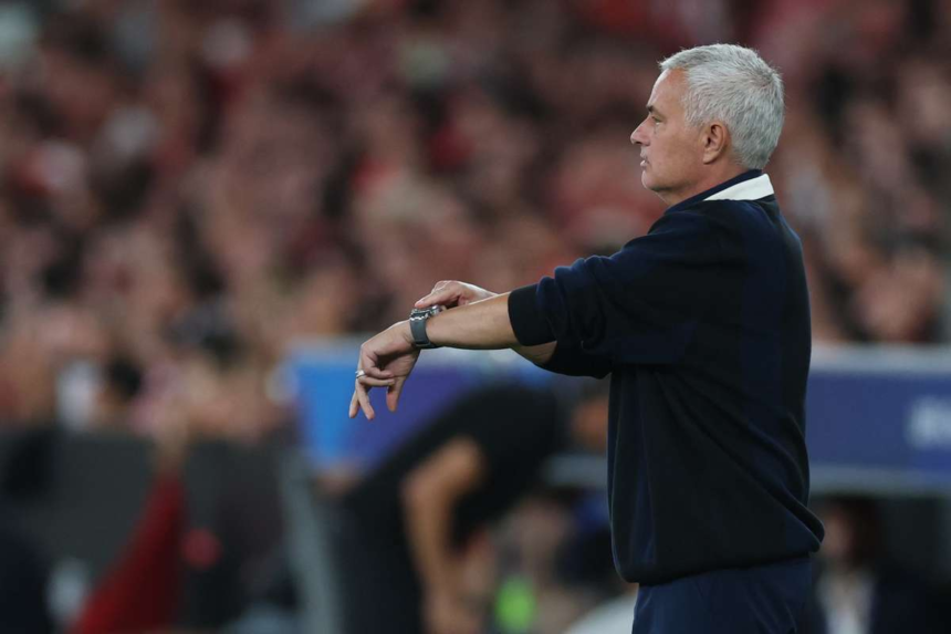 Sfarsitul colaborarii lui Mourinho cu Fenerbahce