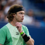 Tracker de Tenis Rublev eliminat de Fritz Osaka castiga contra Svitolinei