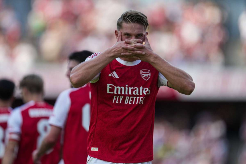 Viktor Gyokeres marcheaza primul gol pentru Arsenal