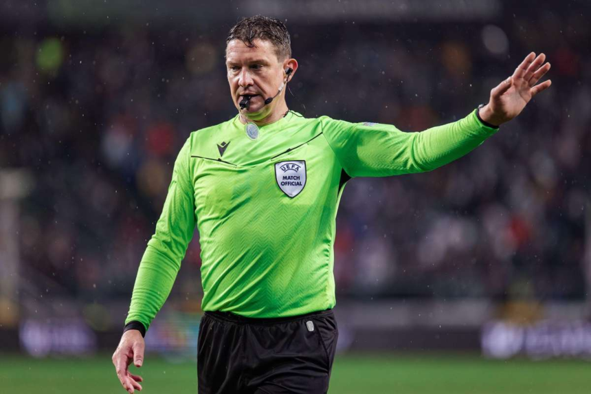 Arbitrul ce a condus FCSB in Grecia a fost delegat si in Cipru