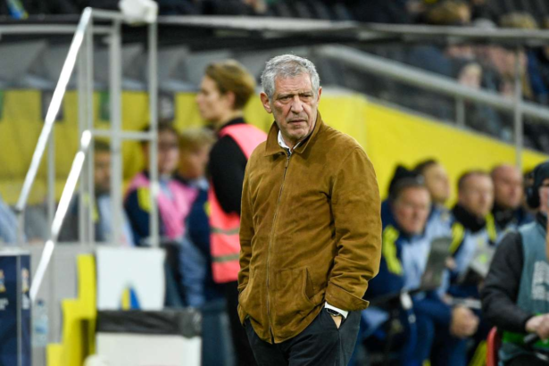 Azerbaidjanul separa de selectionerul Fernando Santos