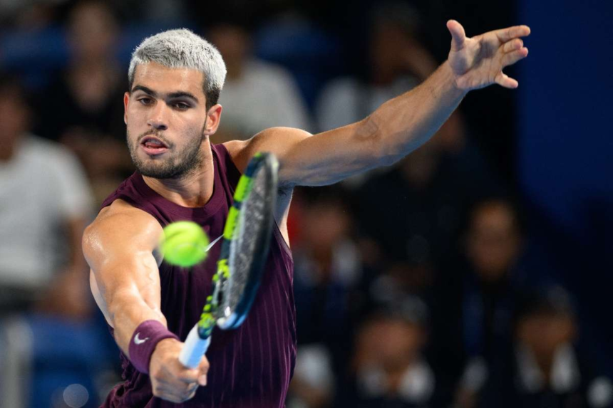 Carlos Alcaraz s a calificat in semifinalele de la Tokyo