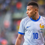 Kylian Mbappe a spus cine merita Balonul de Aur