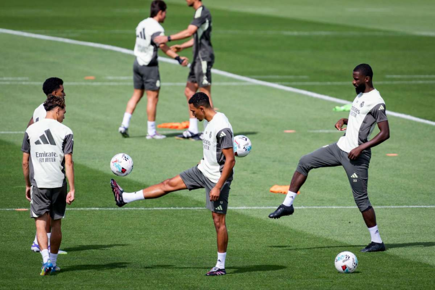 Lovitura pentru Real Madrid Un jucator de baza va lipsi