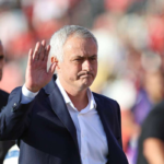 Mourinho nu se dezminte Ash castiga mai mult stand acasa