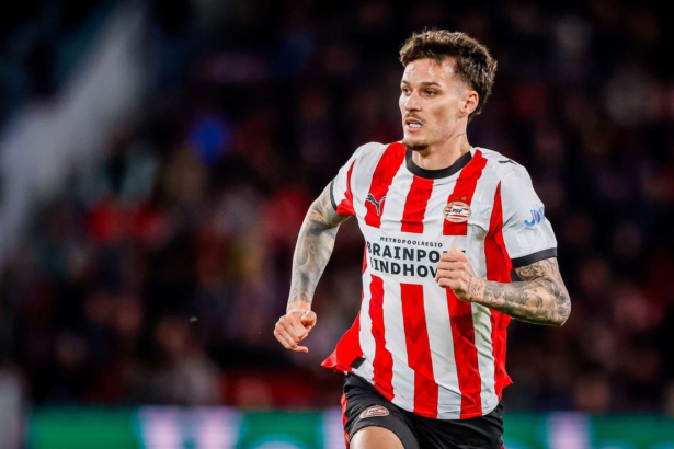 PSV ar prefera un jucator fara contract in loc de Man