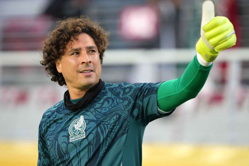 Portarul veteran mexican Guillermo Ochoa se transfera in Cipru