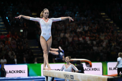 Sabrina Voinea castiga aurul la Paris