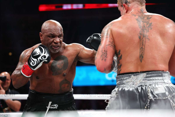 Se intampla Mike Tyson va lupta intr un meci istoric