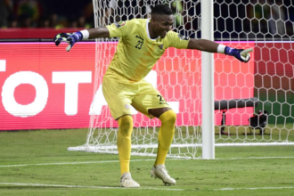 VIDEO Golul saptamanii din Franta Portarul inscrie din degajare