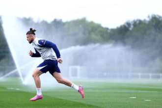 VIDEO Radu Dragusin in forma la antrenamente