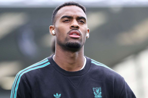 surpriza la liverpool isak nu e in lot contra burnley
