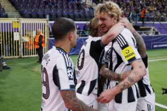 Anthony Gordon a marcat doua penaltiuri Newcastle a invins Union Saint Gilloise