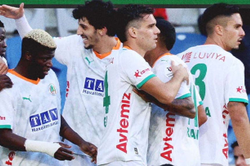 Gol de exceptie al lui Ianis Hagi in Turcia