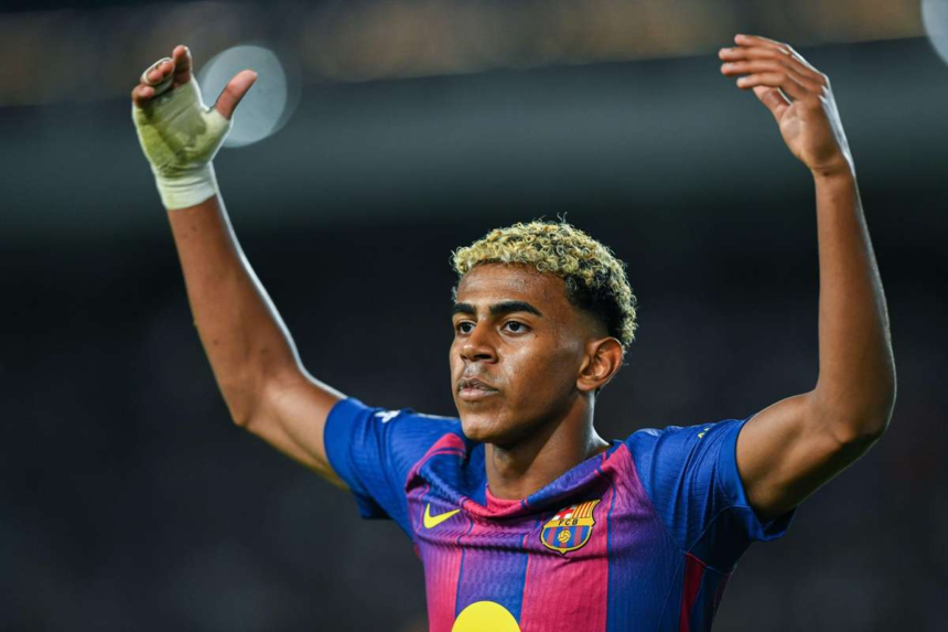 La 18 ani Lamine Yamal stabilesc un record in Champions League