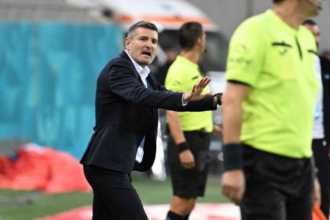 Otelul Galati Metaloglobus prima intalnire pe prima scena