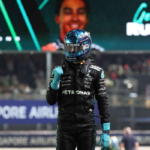 Russell aduce Mercedes pe primul loc la Singapore Verstappen doi